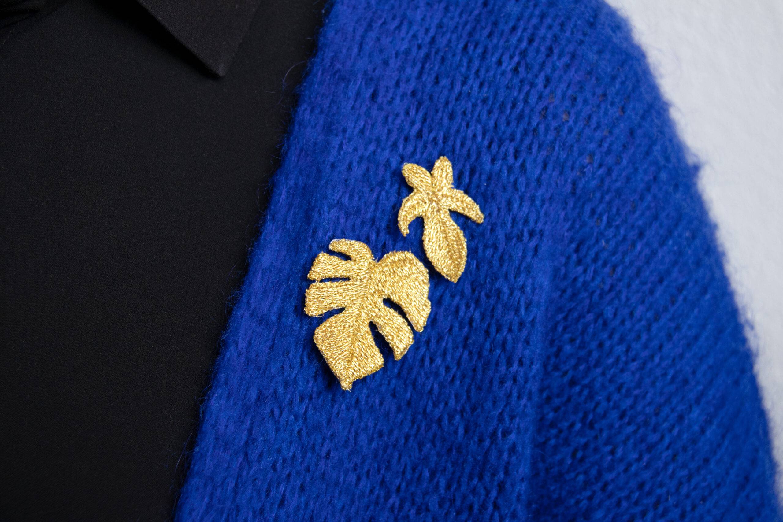 Gouden Geborduurde Broches - 3 tropische bladeren