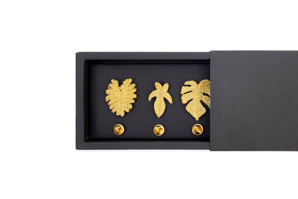 Gouden Geborduurde Broches - 3 tropische bladeren