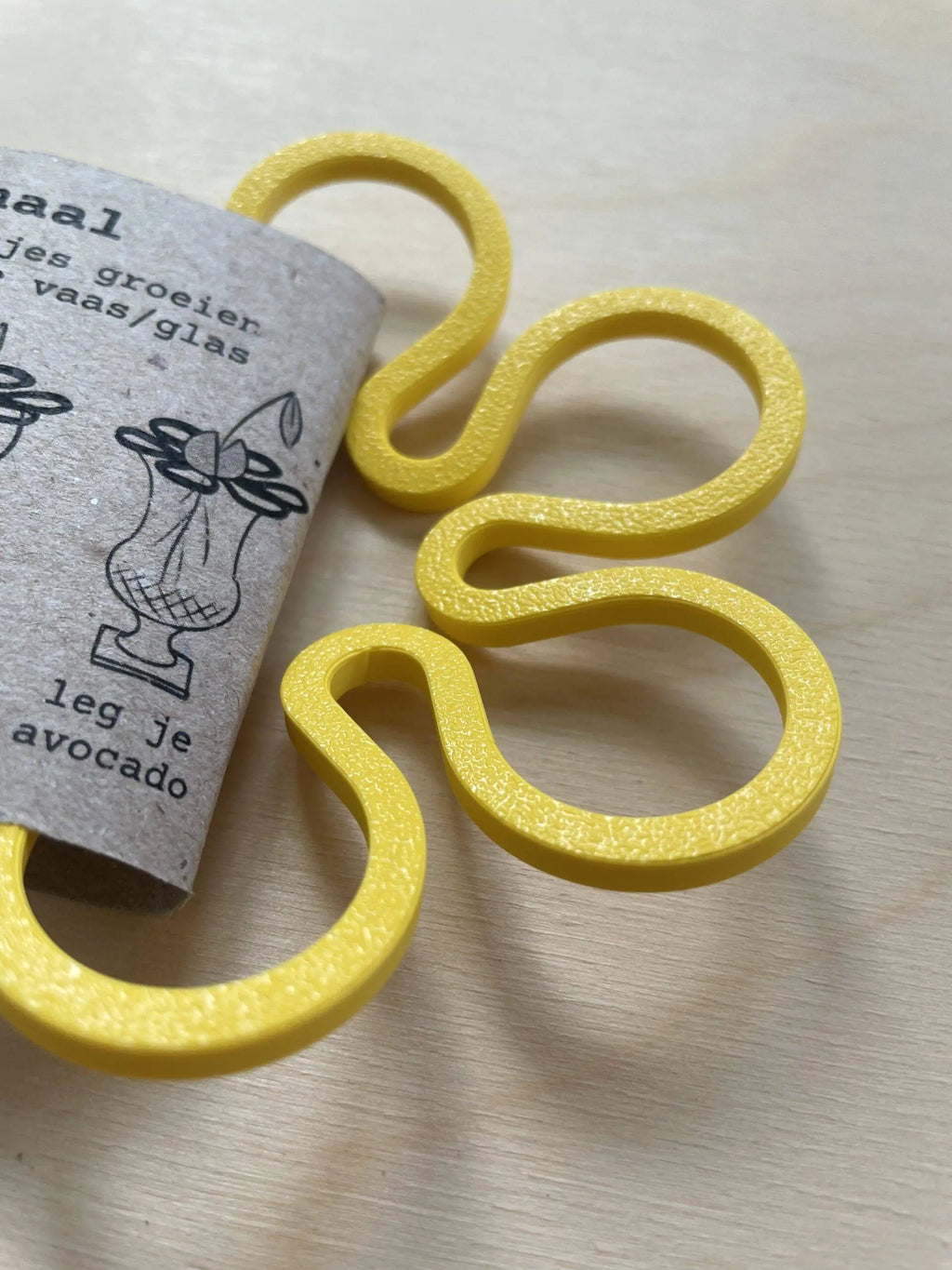 Stekschaaltje (geel)