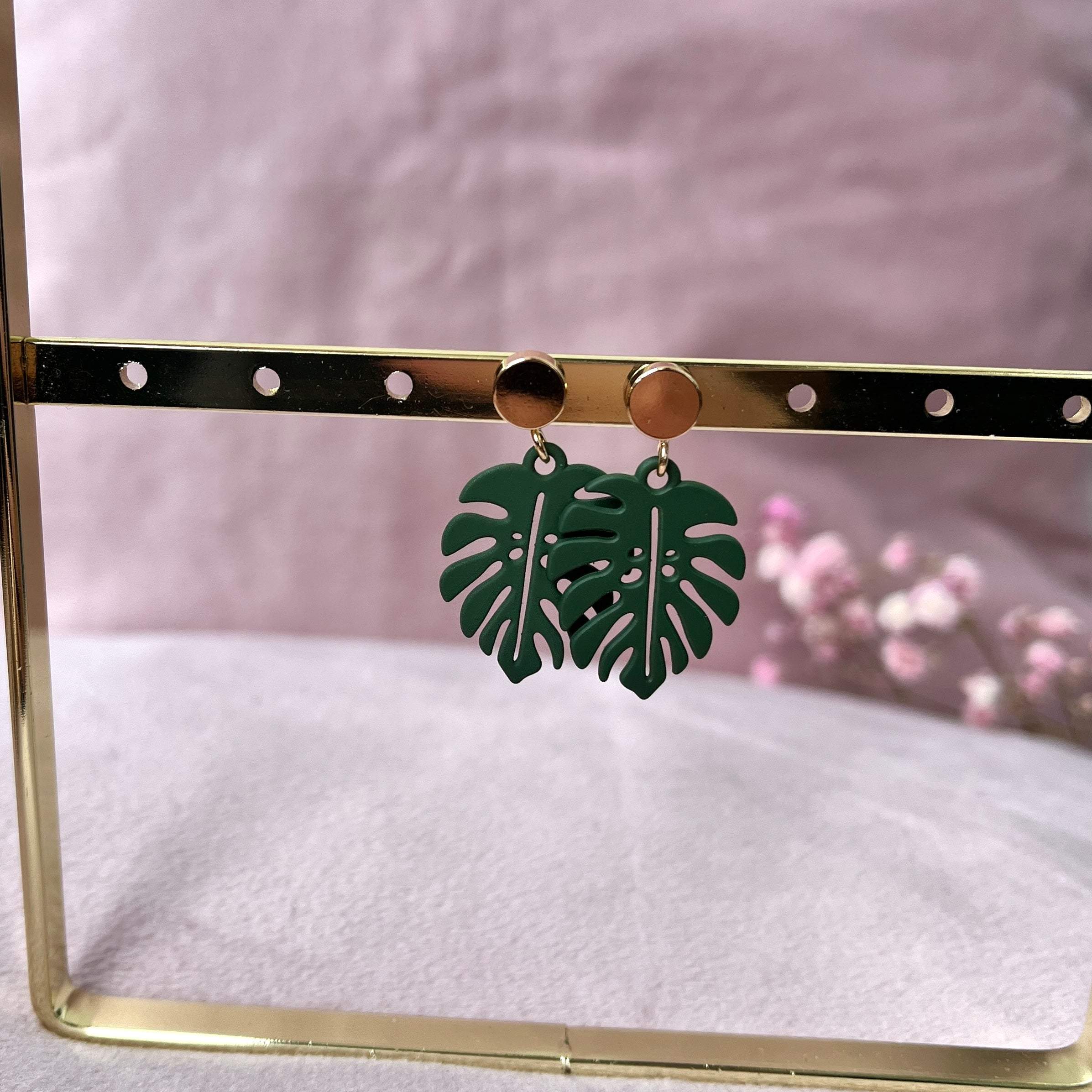 Stud Oorbellen groen monstera blad