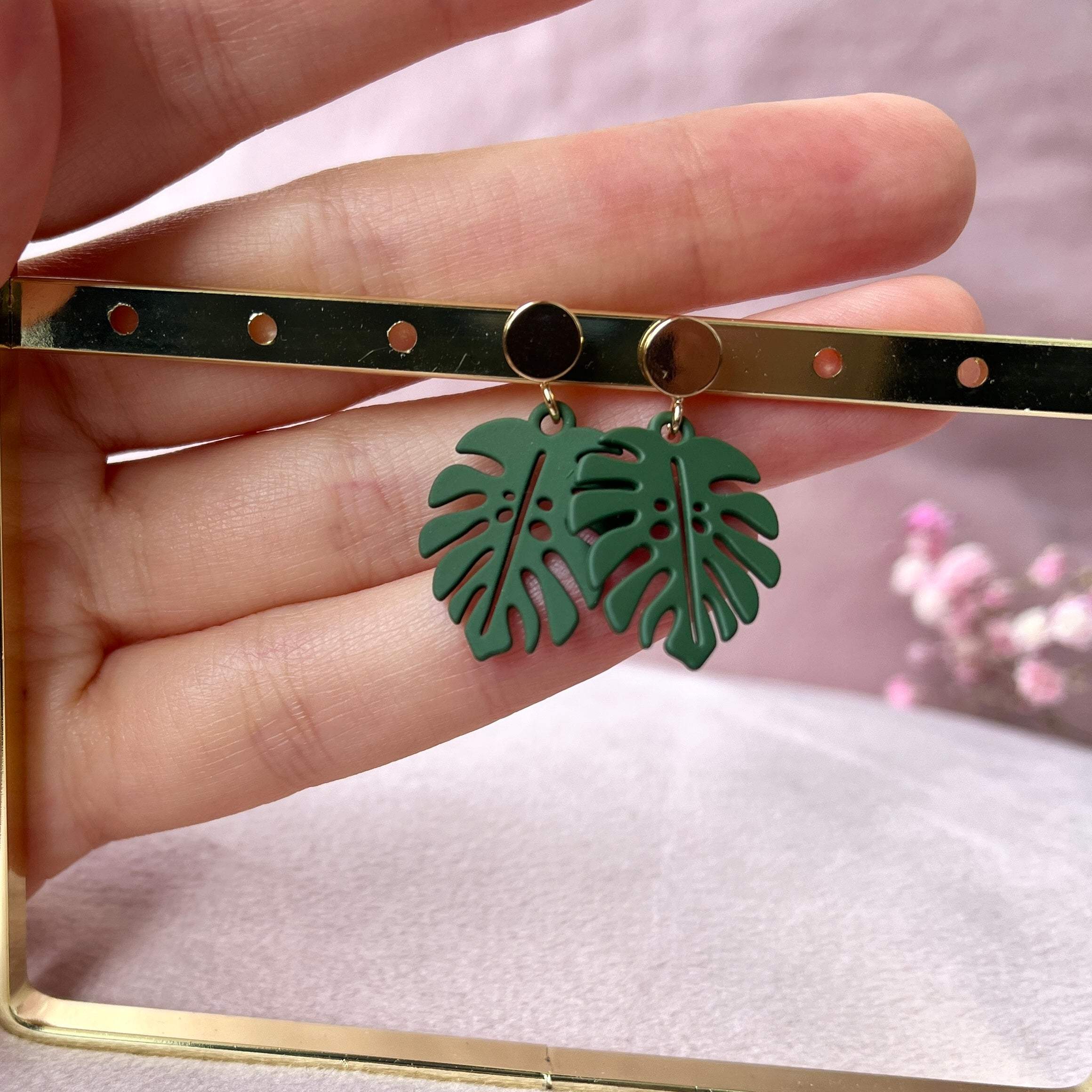 Stud Oorbellen groen monstera blad