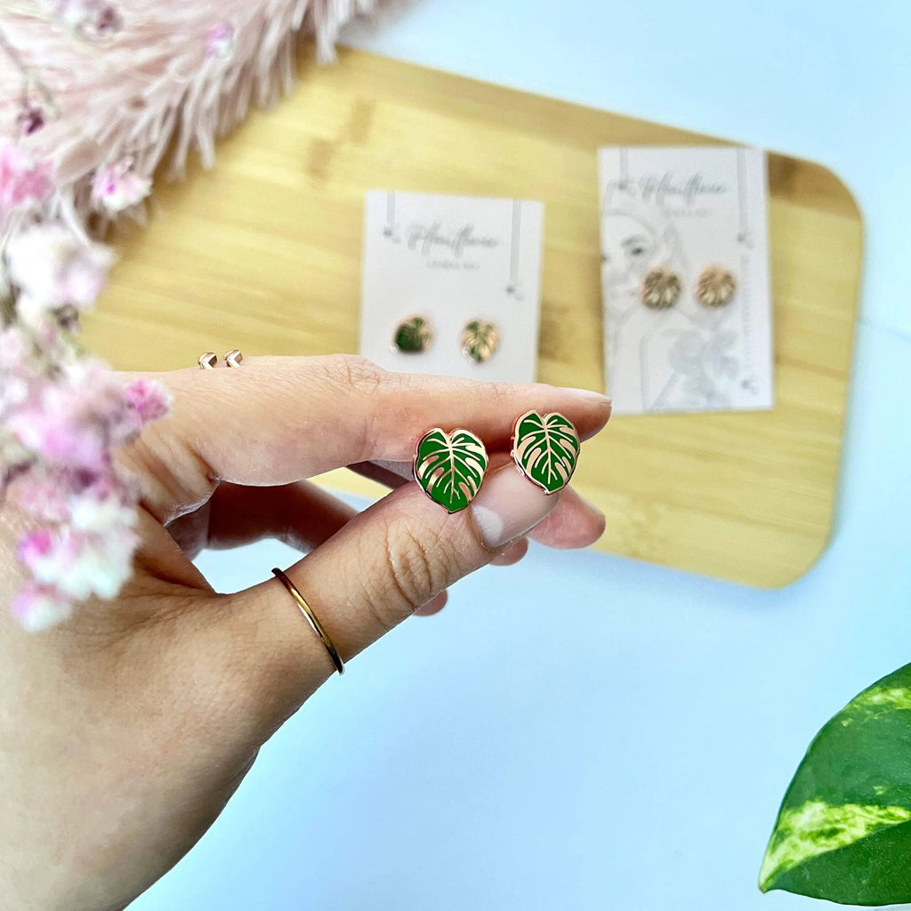 Oorknopjes Monstera blad
